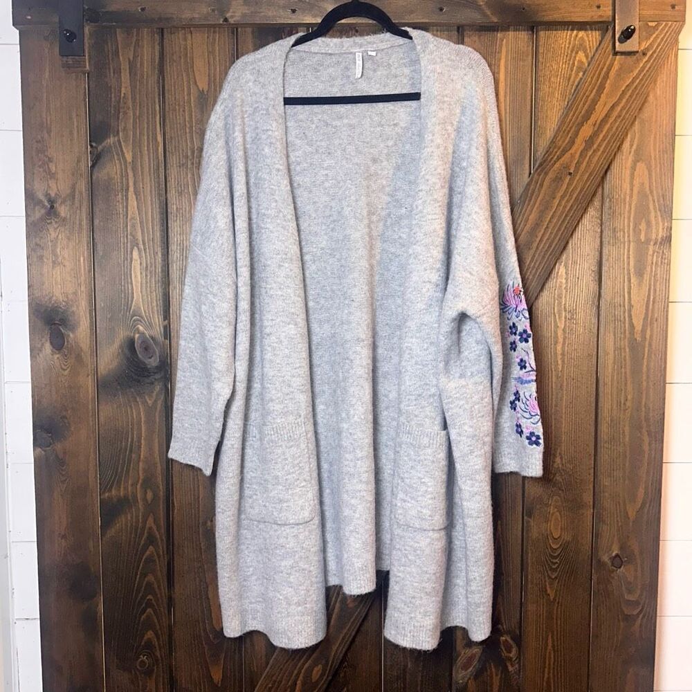 Capsule Embroidered Long Floral Open Cardigan Duster - Picture 2 of 5
